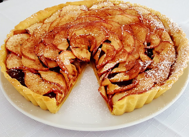 Doçaria Almeixar, Bistrô - Gastronomia e hotelaria