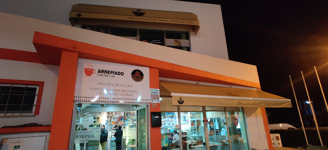 Arrepiado Snack Bar - Gastronomia e hotelaria
