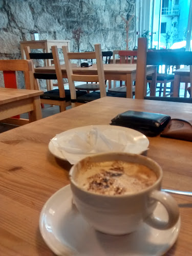 Cafetaria Mesa 325 - Gastronomia e hotelaria