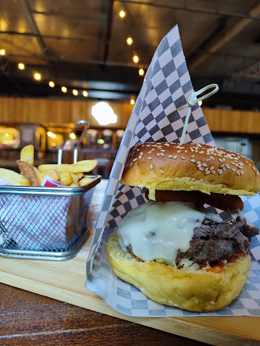 Opinii despre Arraial da Imperatriz în Funchal - Gastronomia e hotelaria