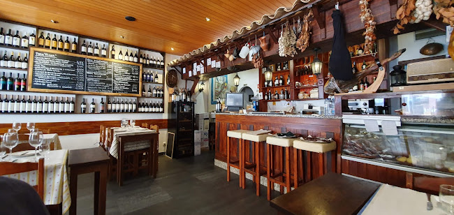 Rua Do Clube Náutico, Ed. Vilalusa, Lote 1a, Loja 2, 8125-401 Quarteira