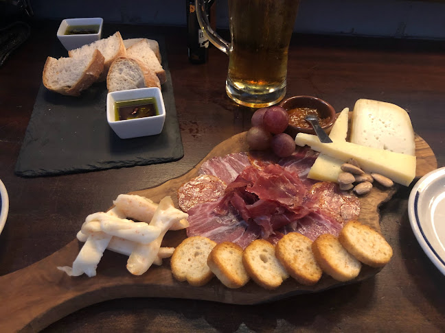 Opinii despre Grau Douro Tapas & Wine Bar în Lisboa - Gastronomia e hotelaria