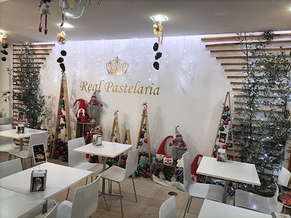 Real Pastelaria- Snacks