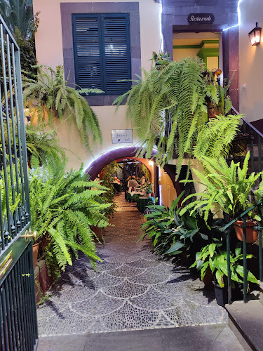 R. Imperatriz Dona Amelia 69, São Martinho, 9000-018 Funchal