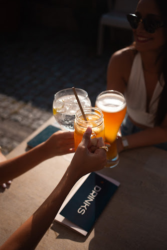 Rua Fernando Mesquita 2453 Antas, 4760-143 Vila Nova de Famalicão