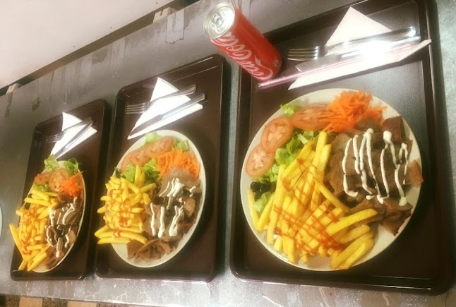 Fire Kebab e Pizza - Gastronomia e hotelaria
