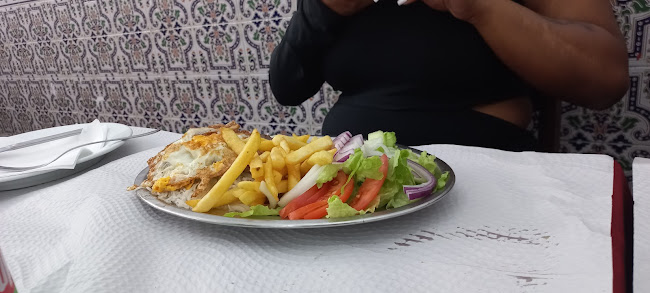 Lahori Dera Tandoori Restaurant Halal - Gastronomia e hotelaria