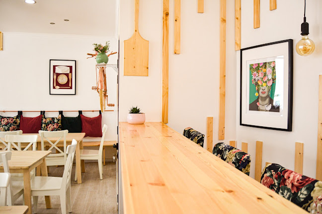 Opinii despre Pizza Out în Gouveia - Gastronomia e hotelaria