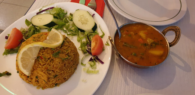 Av. Tomás Cabreira, Edif. Concorde, Loja 10, 8500-802 Portimão