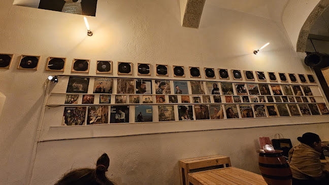 Associação do Fado Casto - Gastronomia e hotelaria