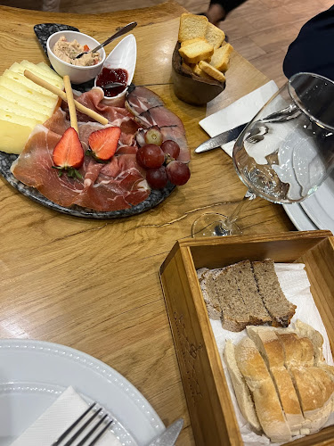 Opinii despre O Casanova în Penafiel - Gastronomia e hotelaria