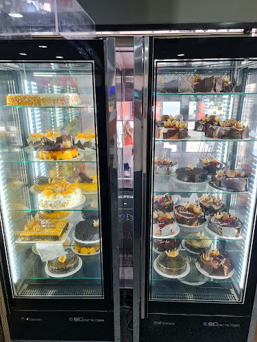 Comentarii opinii despre Pastelaria Flor de Caneças