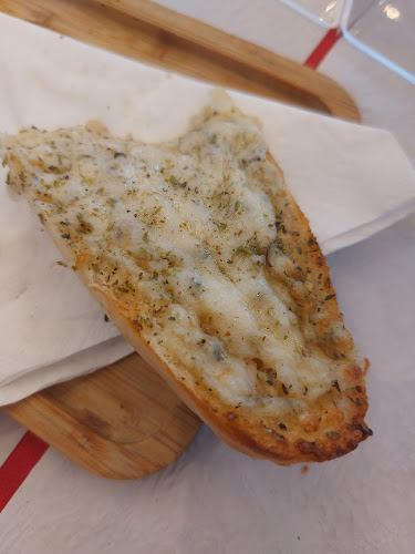 https://pizzaecompanhia.pt/