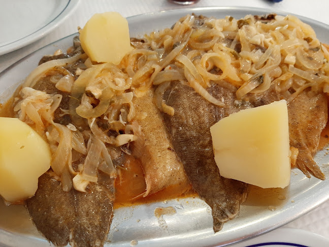 Av. Dom Pedro I Lote B lj 6, 7520-100 Sines