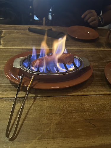 Trobadores - Taberna Medieval - Gastronomia e hotelaria