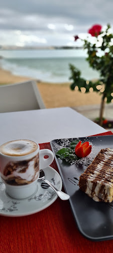 A Gaivota Beach Restaurant Bar - Quarteira