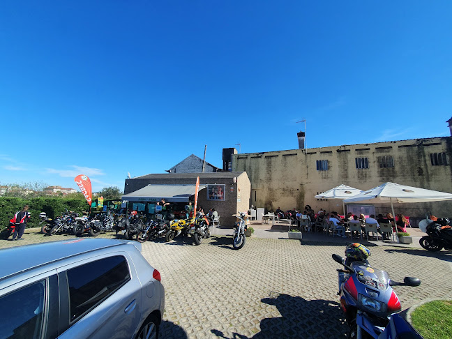 Pára-Pára Cafetaria Cervejaria Tapas - Gastronomia e hotelaria