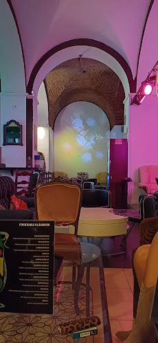 Porta 15 * Food, Wine & Cocktail Bar - Gastronomia e hotelaria