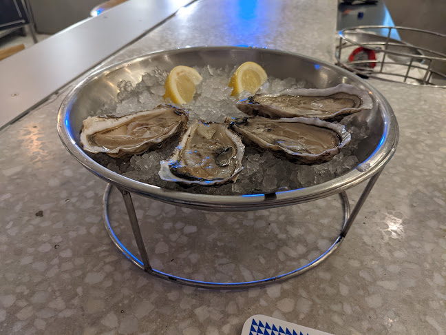 Opinii despre Ostras & Coisas în Porto - Gastronomia e hotelaria
