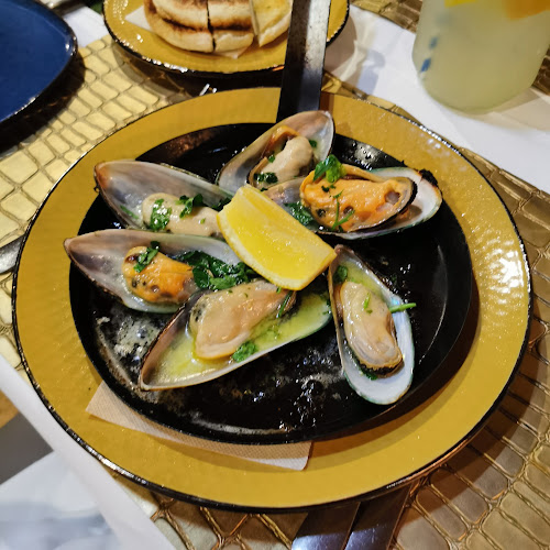 Tiles Restaurant - Gastronomia e hotelaria