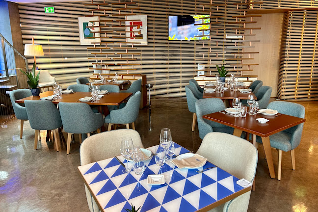 Av. de Diogo Leite 162, 4430-999 Vila Nova de Gaia