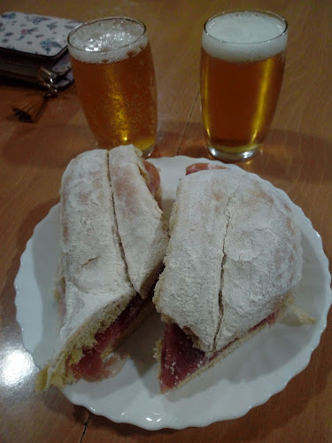 Opinii despre Padaria Os Velhotes în Valadares - Gastronomia e hotelaria