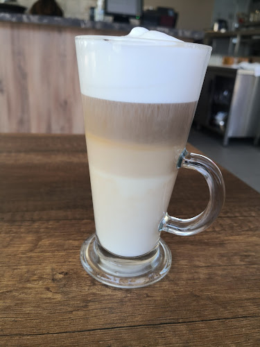 Opinii despre Midpoint în Matosinhos - Gastronomia e hotelaria