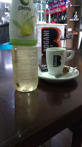 Opinii despre Haiti Café Bar în Lijó - Gastronomia e hotelaria