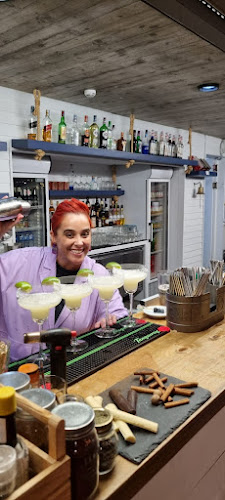 Reviews of Revolucion Cocktail Bar in Funchal - Gastronomia e hotelaria