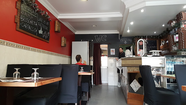 Gusto Pizza by Gusto DiVino - Gastronomia e hotelaria