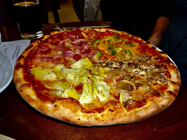 Café e Pizzaria Stop - Gastronomia e hotelaria