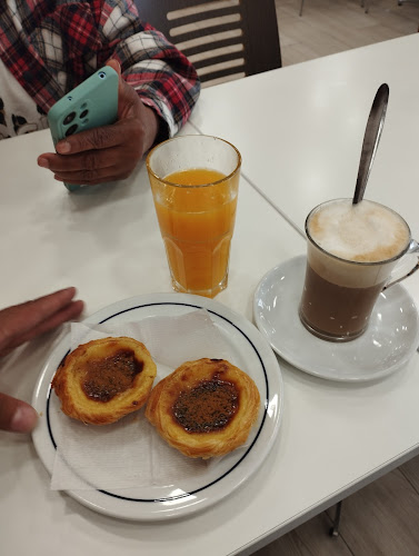 Opinii despre Pastelaria Nova Geração în Barreiro - Gastronomia e hotelaria
