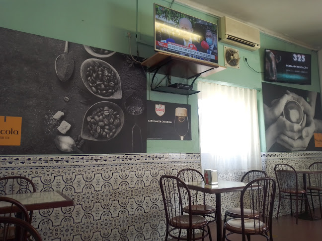 Opinii despre Café Santa Catarina în Romeira - Gastronomia e hotelaria