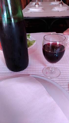 Restaurante Veneluso, Lda.