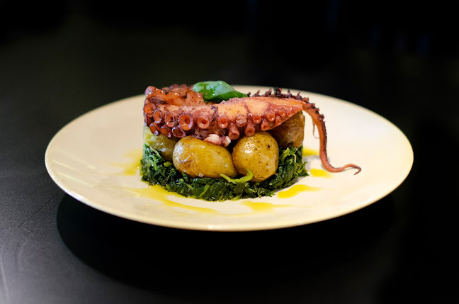 R. Luís António Correia 101, 4715-319 Braga