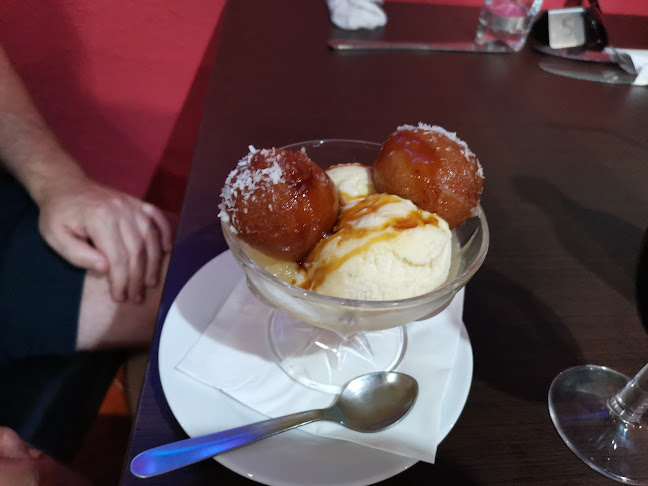 Indian Night's - Gastronomia e hotelaria