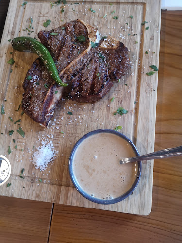 Av. da Barrinha, Ed. Lagoa, Bloco C, Loja A, 3885-402 Esmoriz