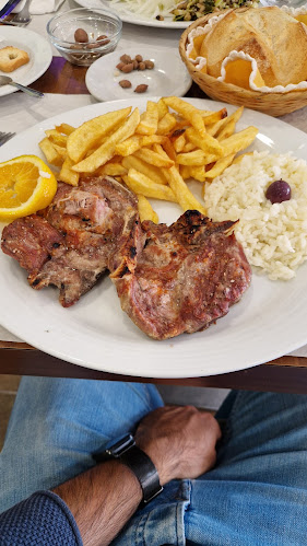 Opinii despre Restaurante "O Serrado" apenas serviço de almoço în Arazede - Gastronomia e hotelaria
