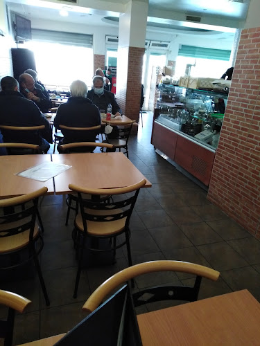 Praça Helena Vaz da Silva 1, 2610-301 Amadora