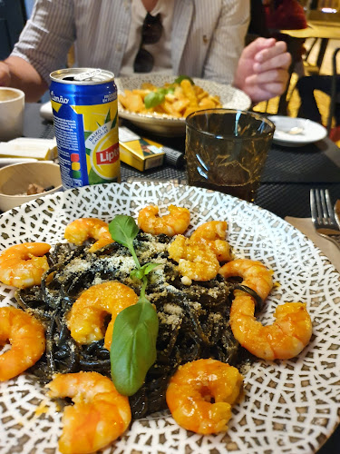 Dona Francesinha Porto - Gastronomia e hotelaria