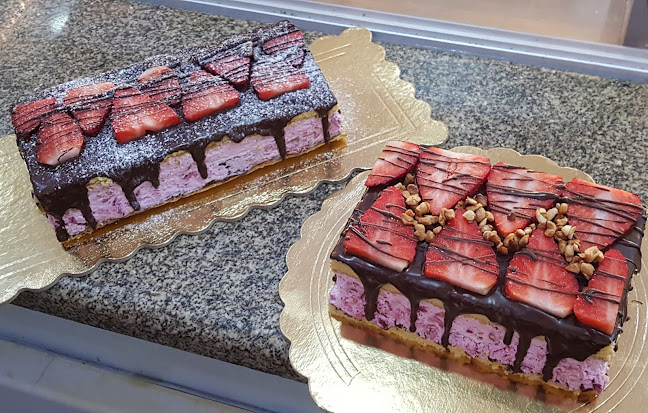 Comentarii opinii despre Padaria e Pastelaria Almendrina