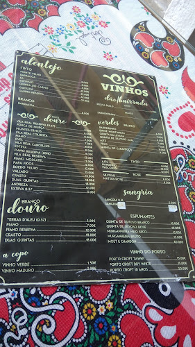 N 22 Capelos, R. 31 de Janeiro, 4600-043 Amarante
