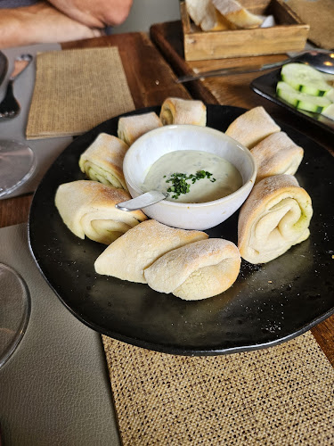 R. de Santa Barbara 1, 2460-352 Cela