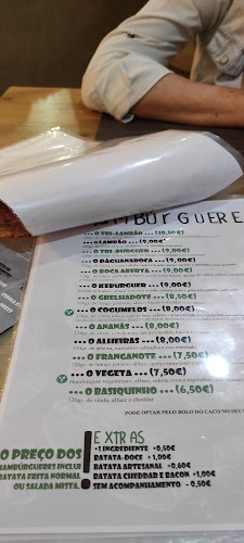 Opinii despre Hamburgueria - Com Unhas e Dentes în Lamego - Gastronomia e hotelaria