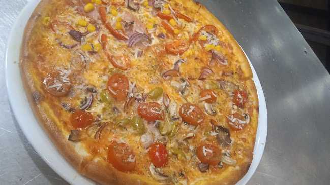 Pizza's & Grelhas - Gastronomia e hotelaria