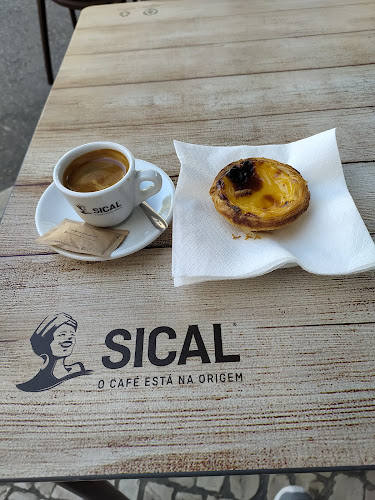 Opinii despre Café Stop în Leiria - Gastronomia e hotelaria