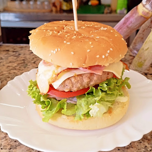 R. do Asp. Mota Freitas 25, 9060-062 Funchal