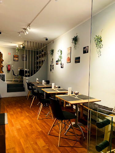 Reviews of Elas Café in Lagos - Gastronomia e hotelaria
