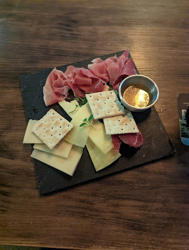 Armazém da Cerveja - Gastronomia e hotelaria