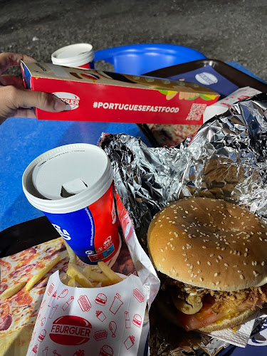 F.Burguer 100 - Gastronomia e hotelaria